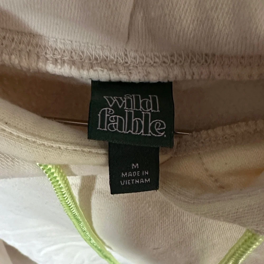 Wild Fable Cream Cropped Hoodie with Neon Drawstrings - Picture 2 of 9